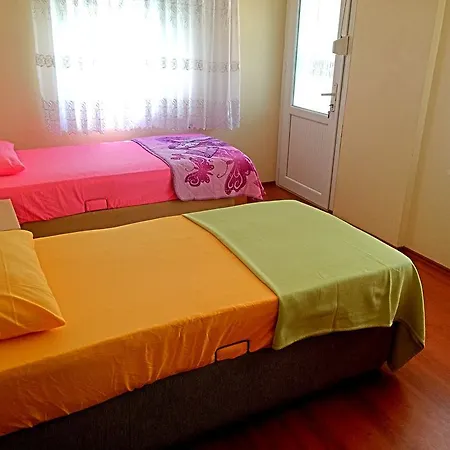 Talu Apt Apartmán *